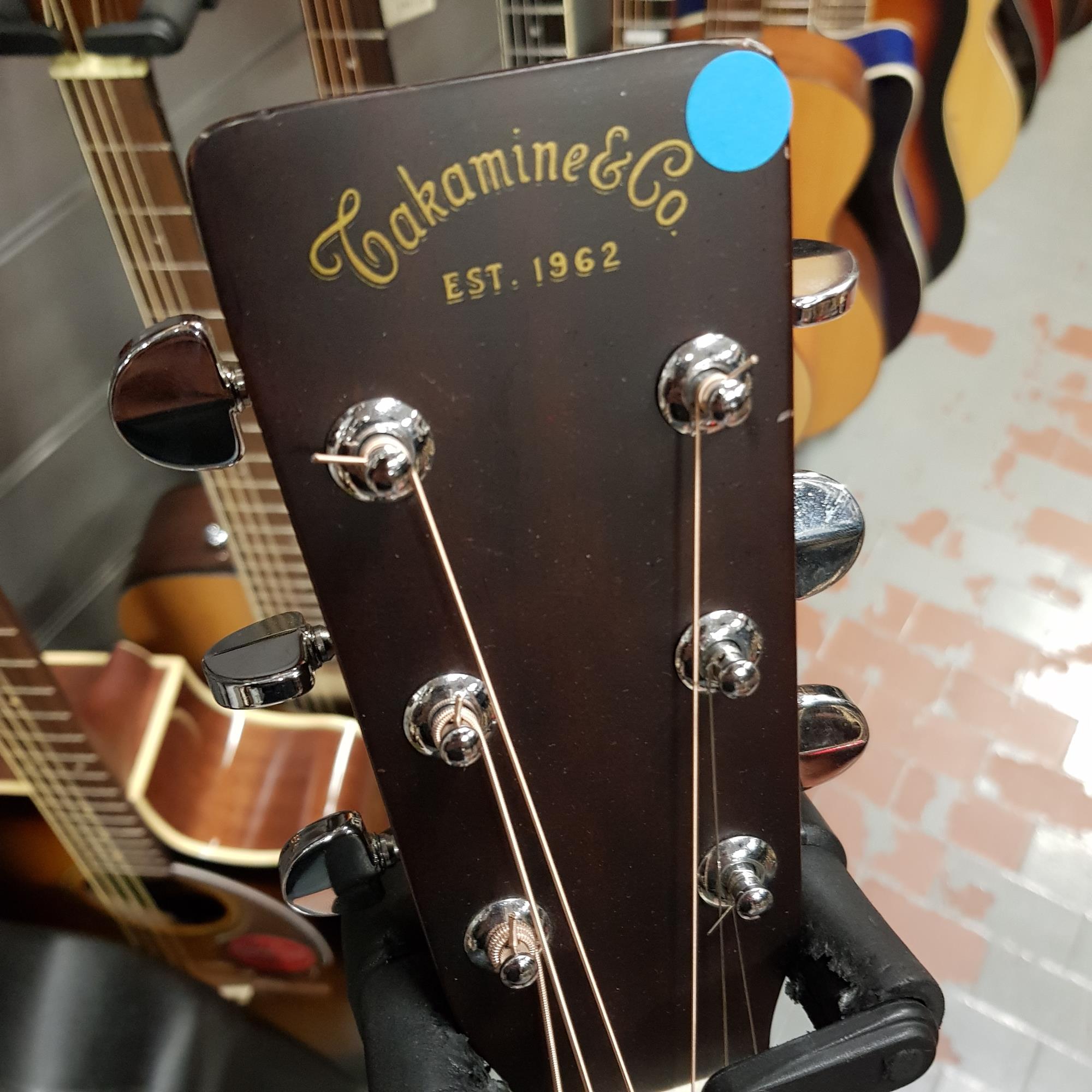 TAKAMINE G 330 DREADNOUGHT LAWSUIT 1988