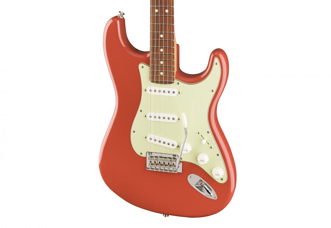 FENDER LTD LIMITED EDITION PLAYER STRATOCASTER PF FIESTA RED 0144503540