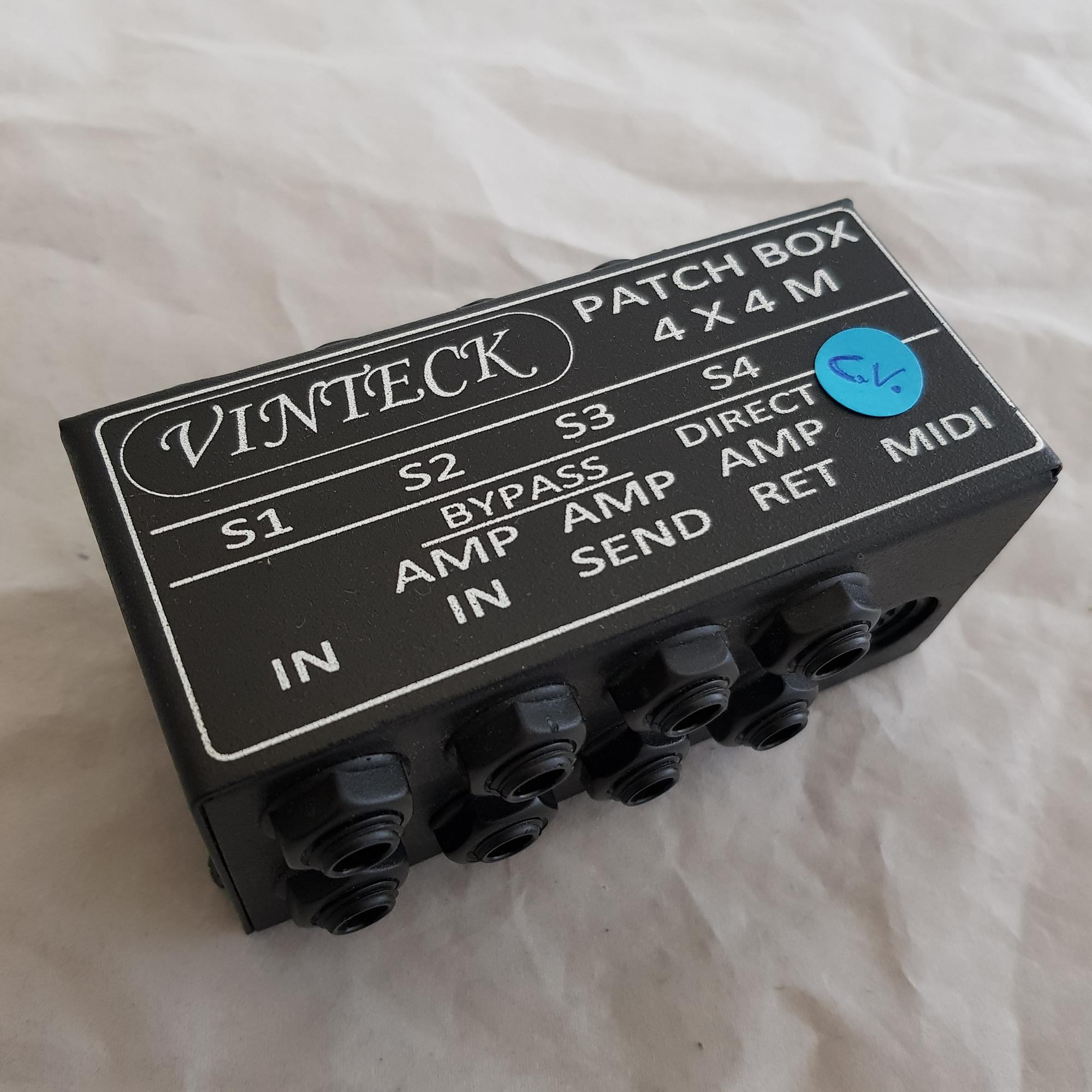 VINTECK 4X4 M PATCH BOX - Chitarre Effetti - Controller - Midi
