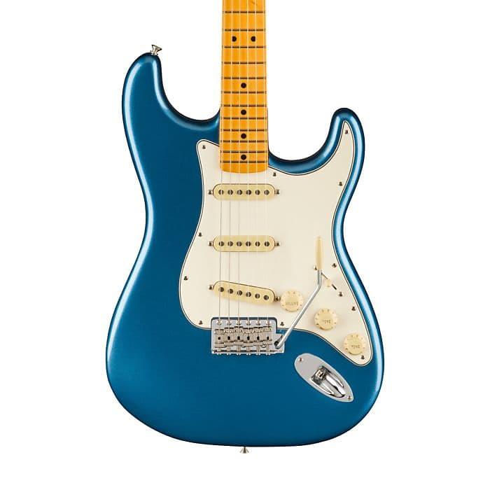 FENDER American Vintage II 1973 Stratocaster MN  Lake Placid Blue 0110272802